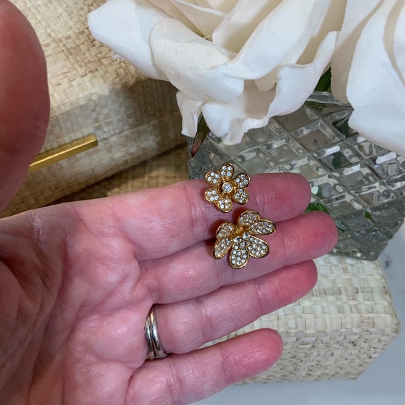 Paula Abdul gold love me ring - Picture 8 of 8